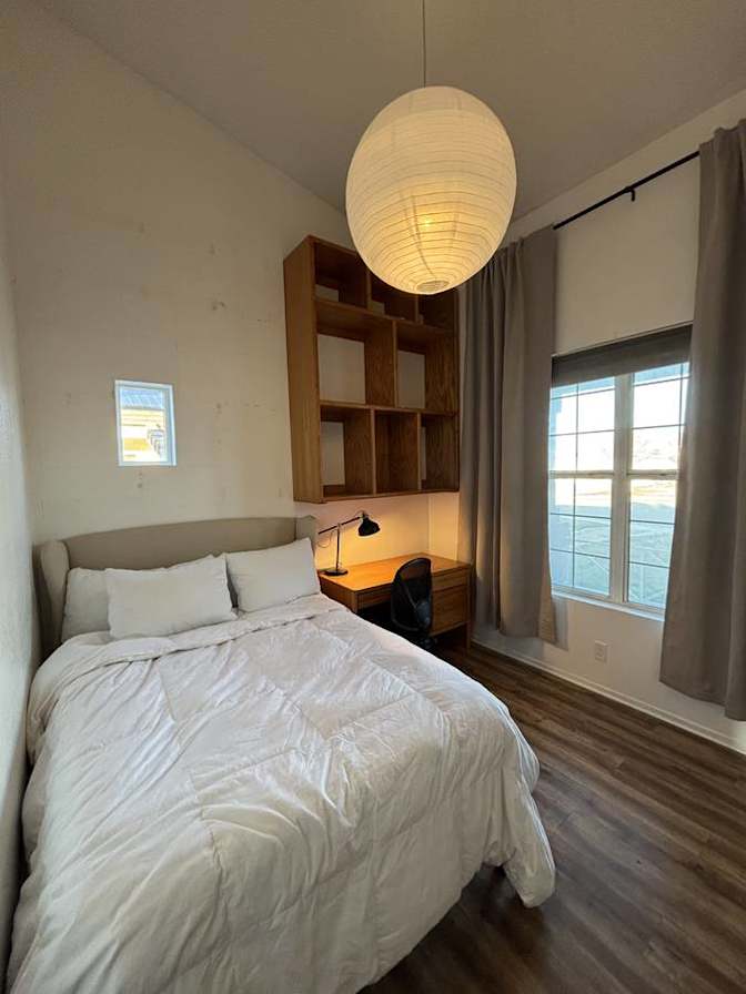 private outdoor spaces's room