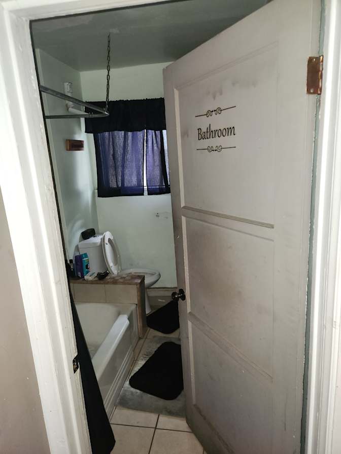 Kenneth's room