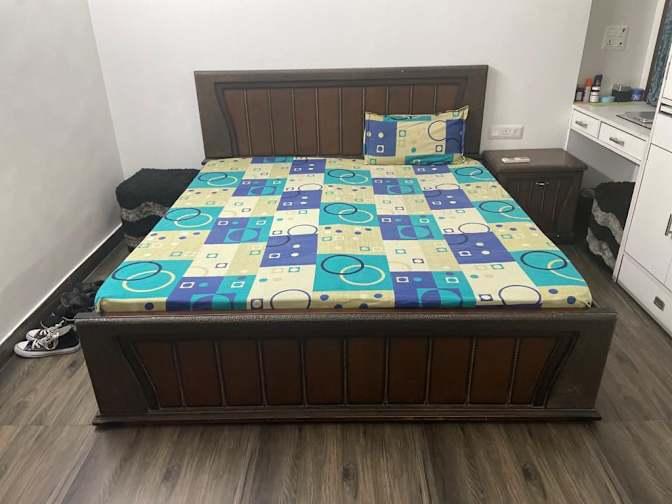 MAHIMA PRASAD's room
