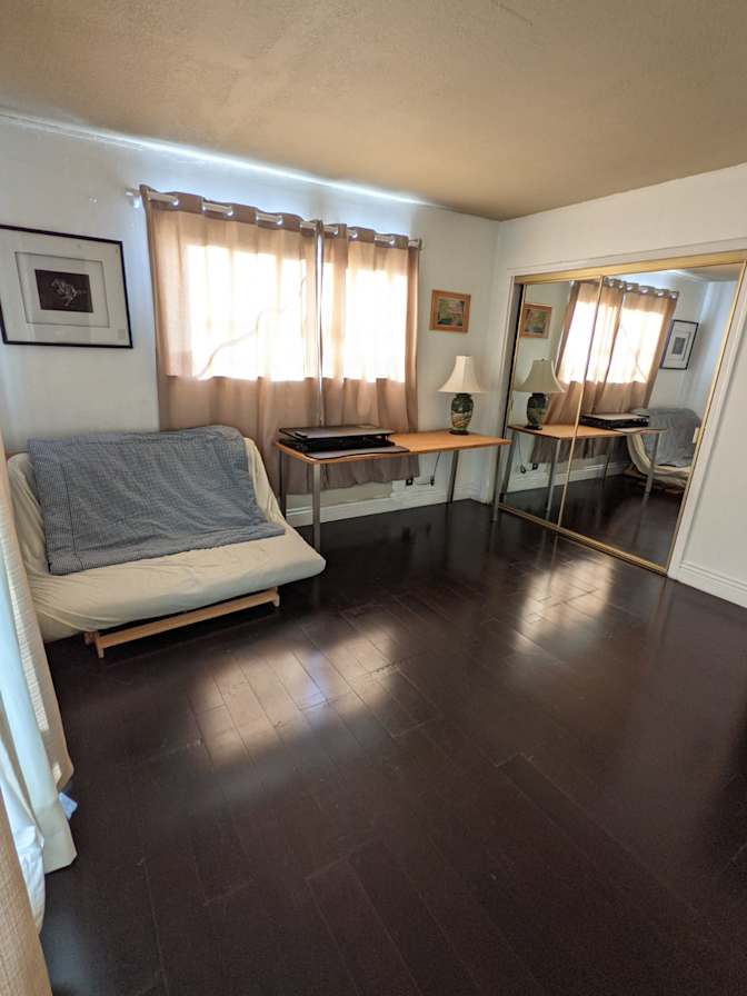 Francesca canlas's room