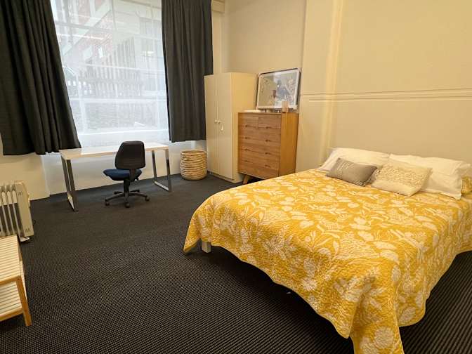 Anna's room