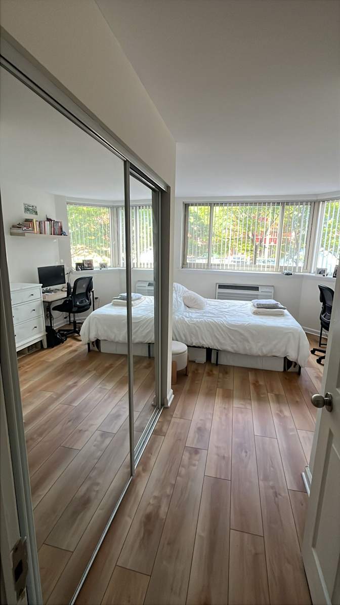 Maximilian's room