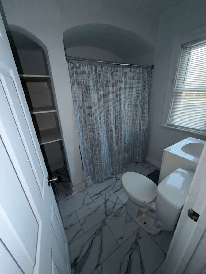 Leonna Gatling's room