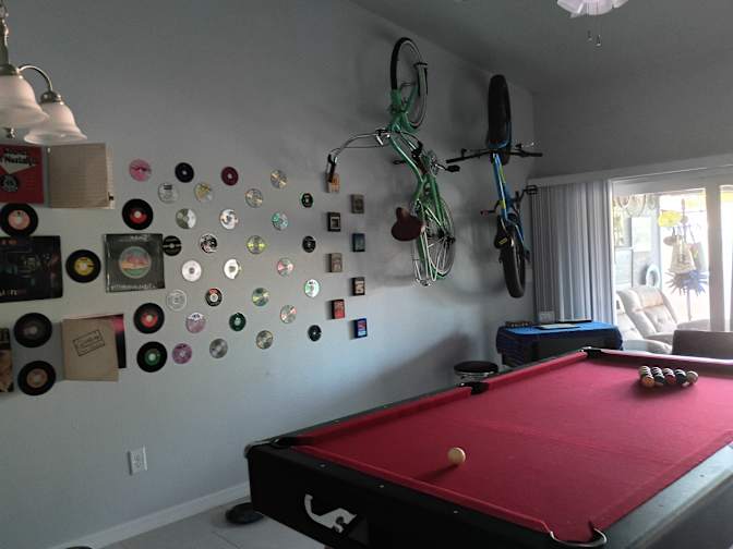Gill's room