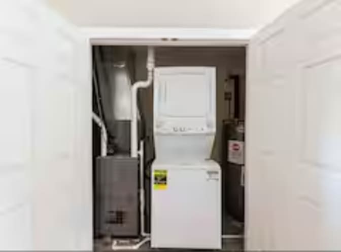 Sam's Company Holdings's room