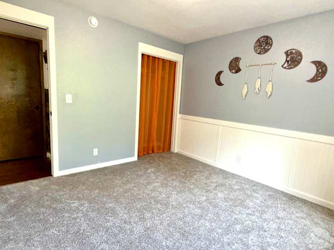 Phoenix's room