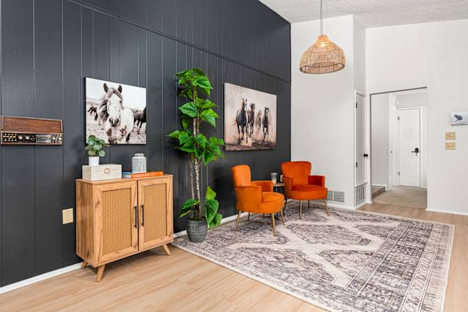 Bicoastal Holdings's room