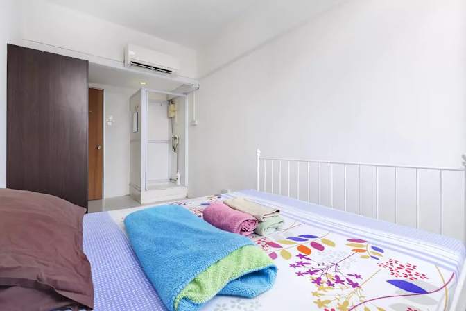 Roomy's room