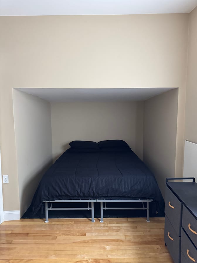 Brooke's room