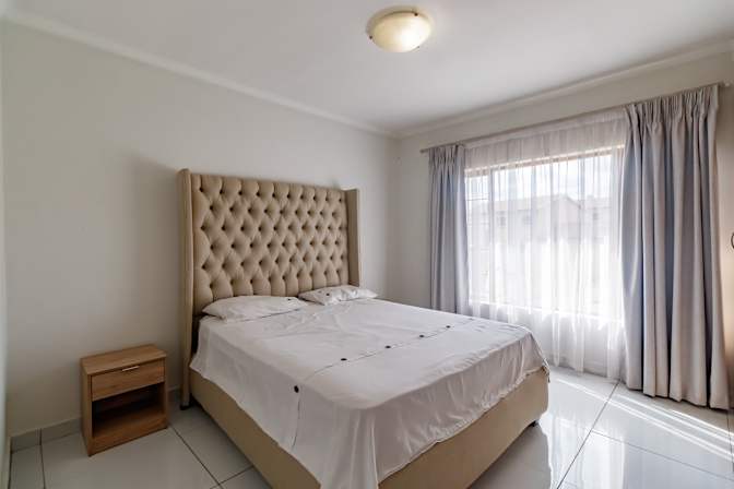Mirriam's room