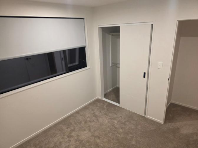 Dirk's room