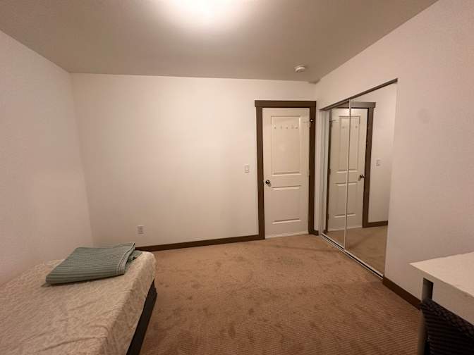 Tam's room
