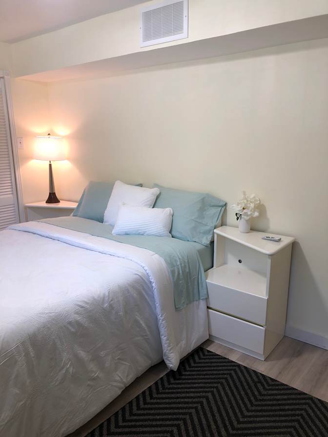 Jen's room
