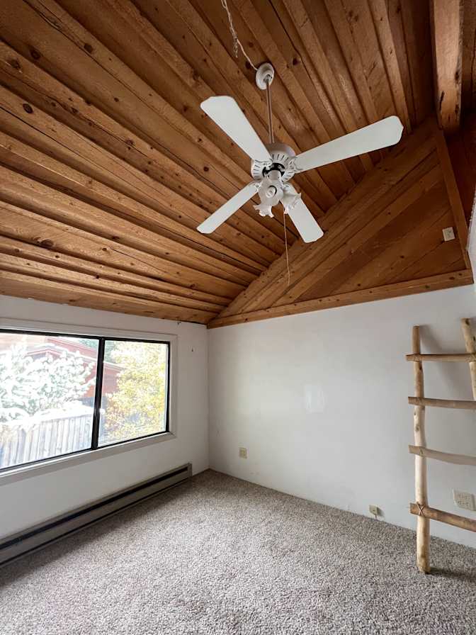 Lacey's room