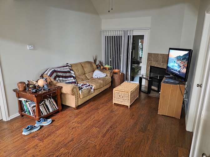 Curt's room