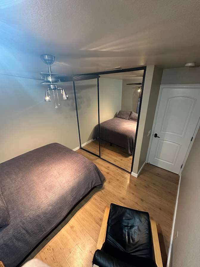 Lisa's room