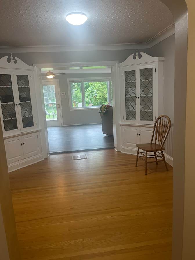 warren's room