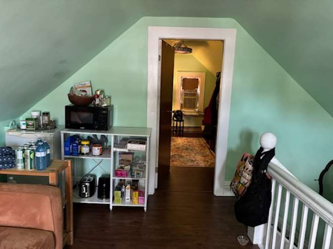 Janice's room