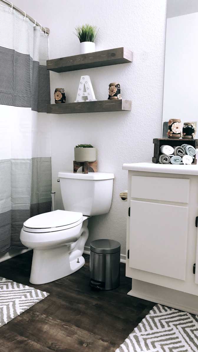 Gina's room