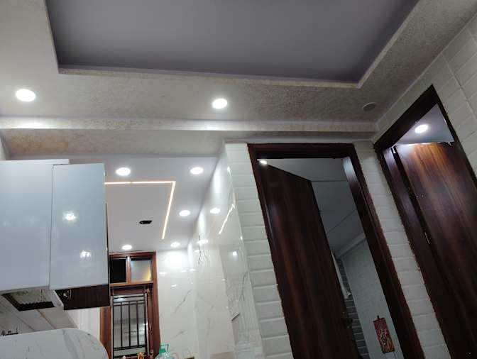 PRIYESH PANDEY's room