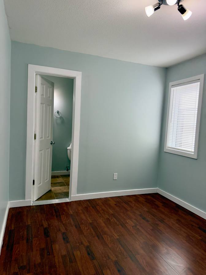 Sherlyne's room