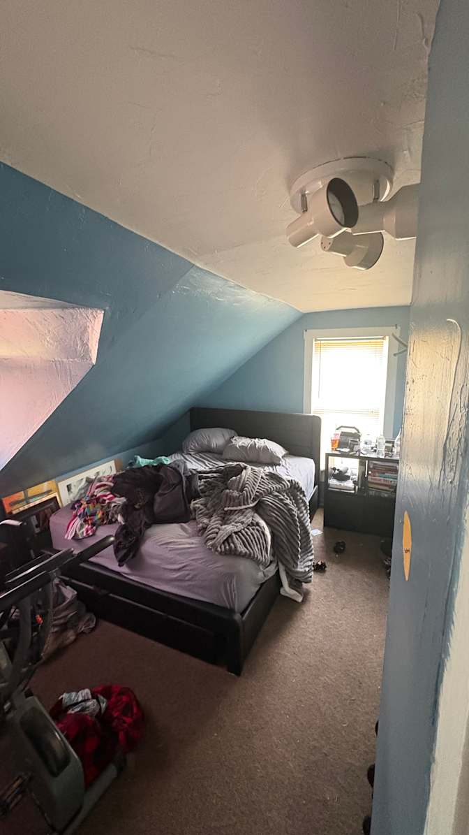 Jeff Mock's room