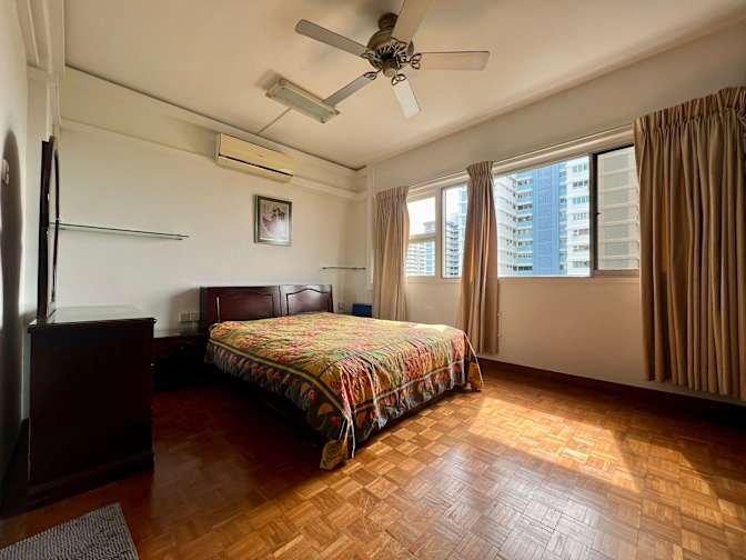 Shirin's room