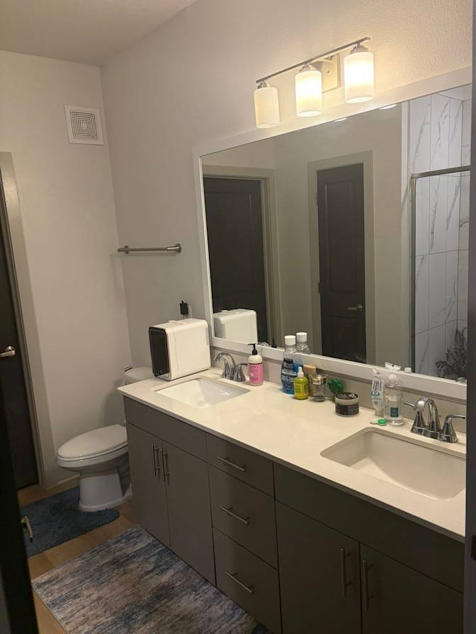 DJ's room