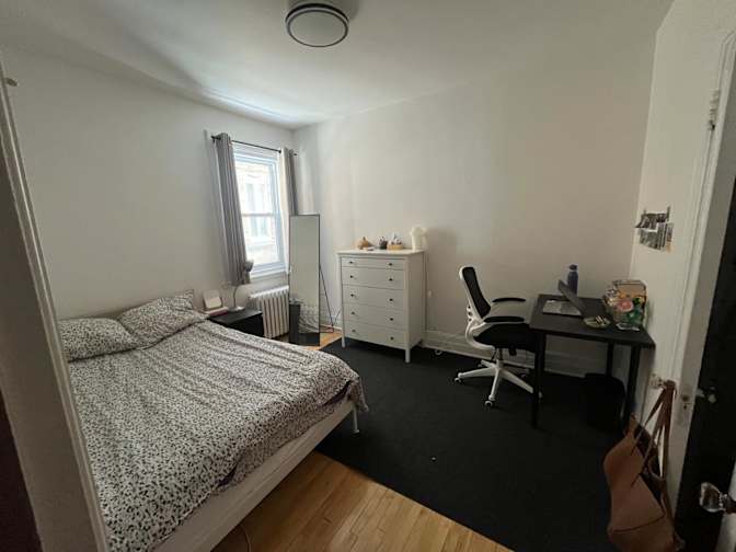 Carole's room