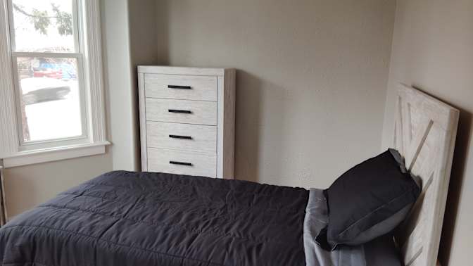 Taylor's room