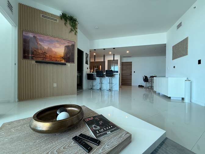 Alexander Saliba's room