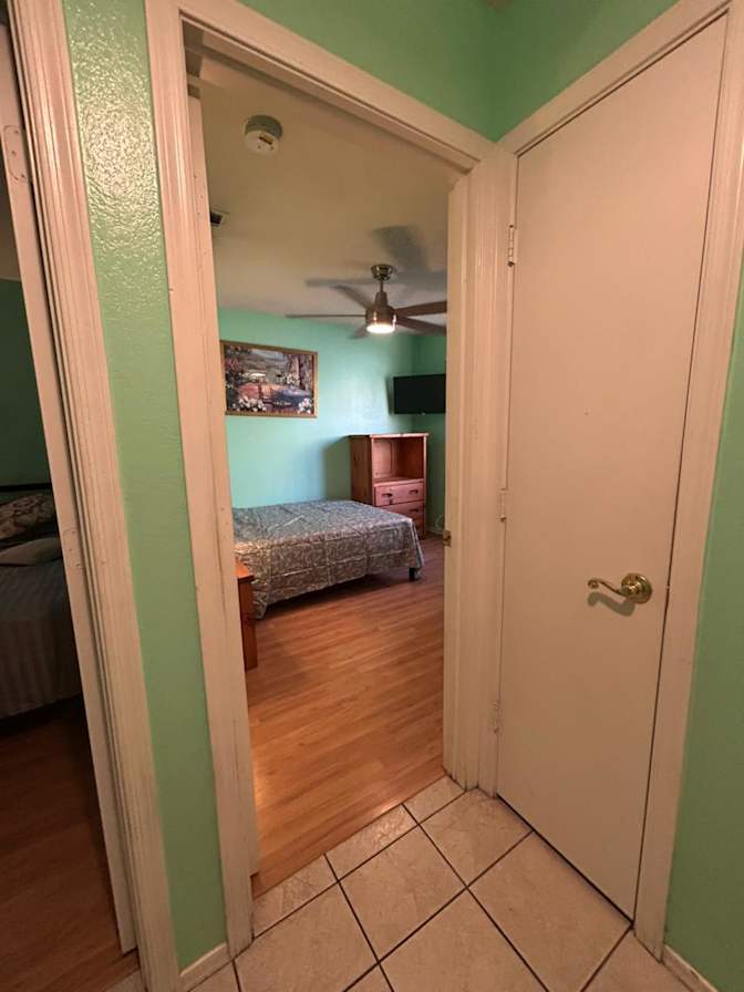 Ricardo's room