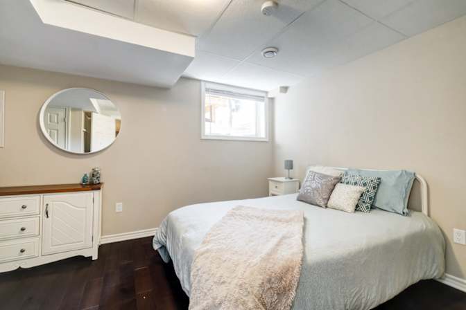 C's room