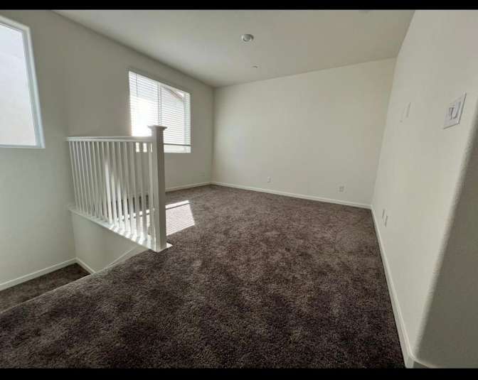 Manuss's room