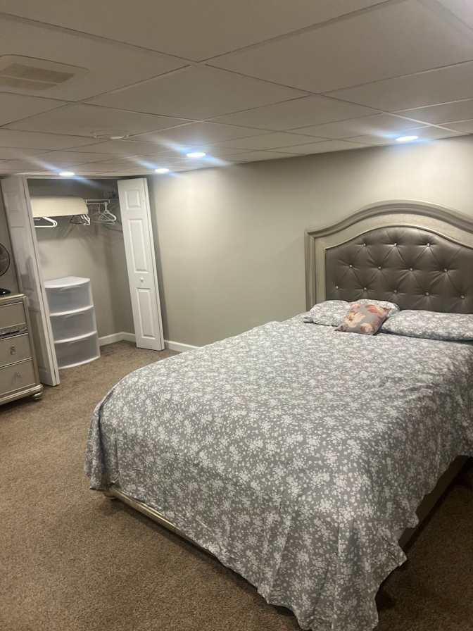 AFROZ AHMED's room