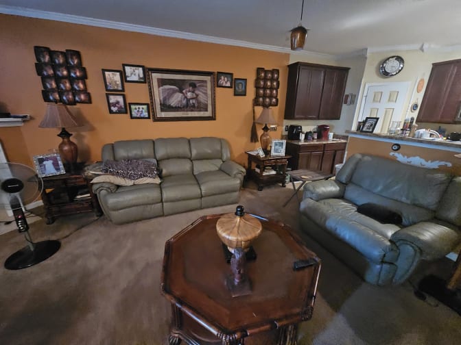 CL&C Property Management and Consulting's room