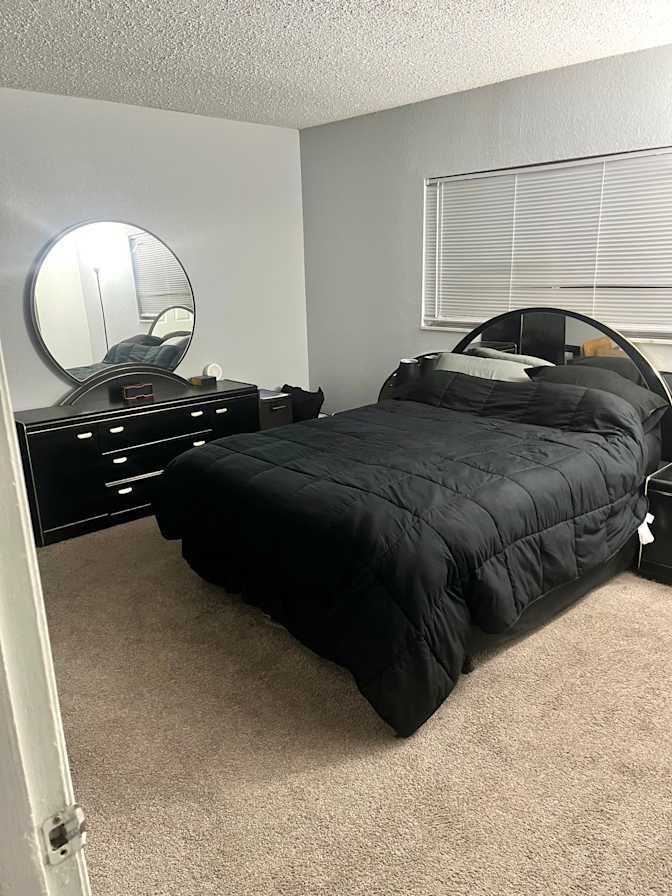 Ricardo Copeland's room