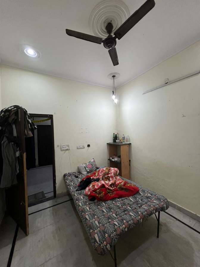 Mukesh's room
