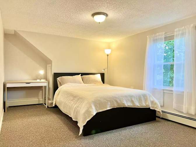 JANINE WANG's room
