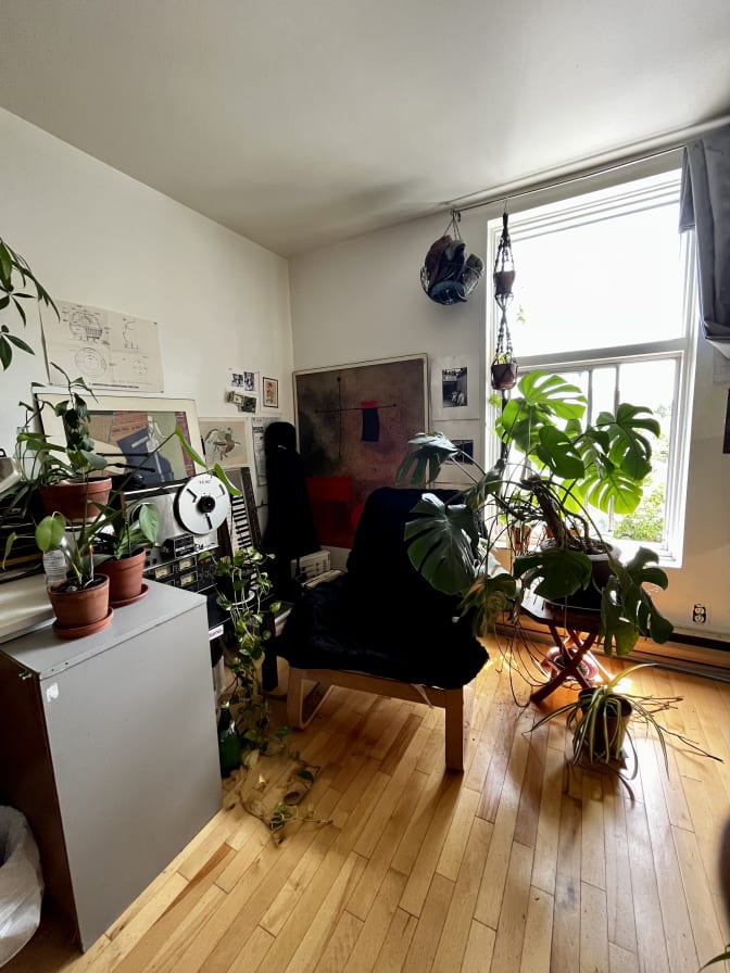 Khalil's room