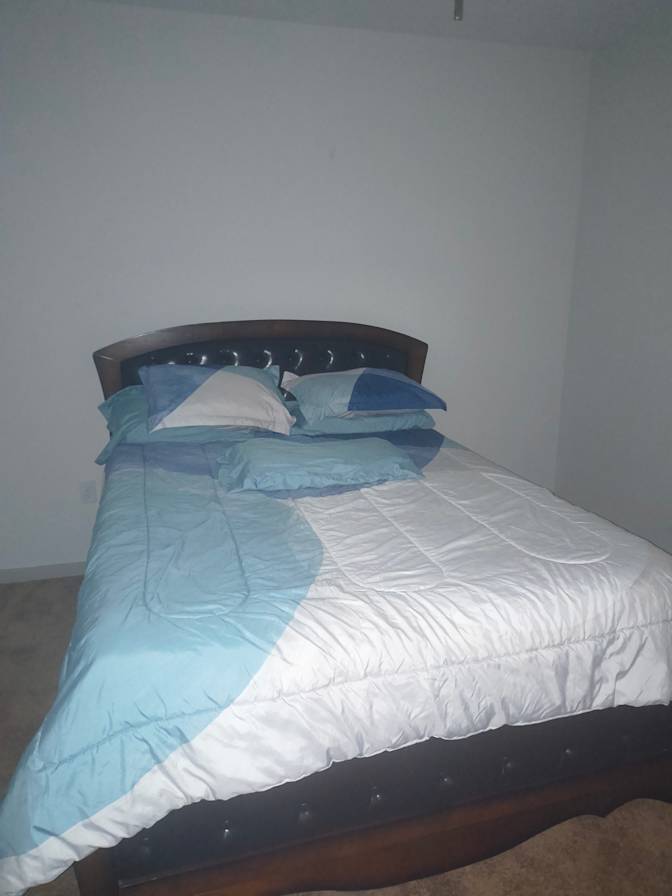 Troy Henry's room