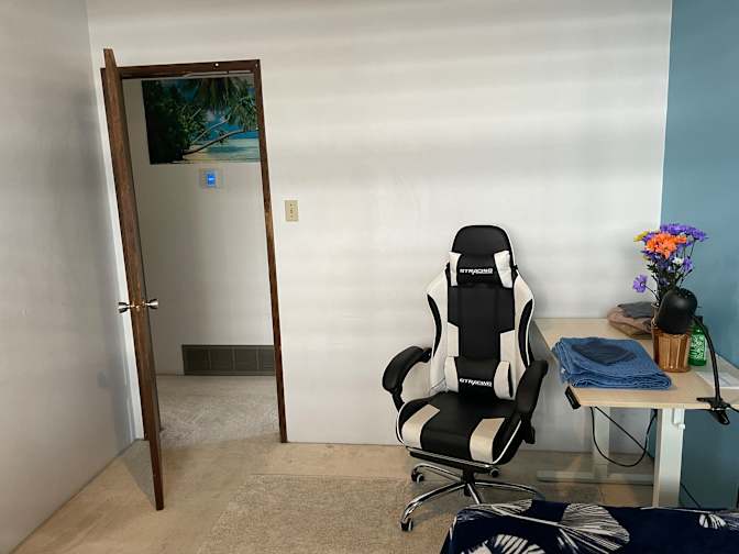 Brian Waines's room