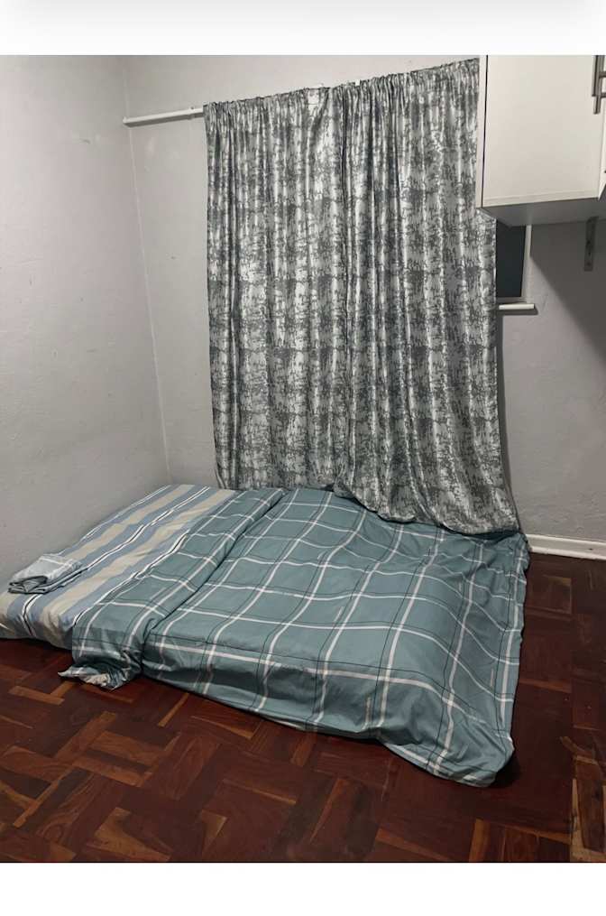 Louise Mareya's room
