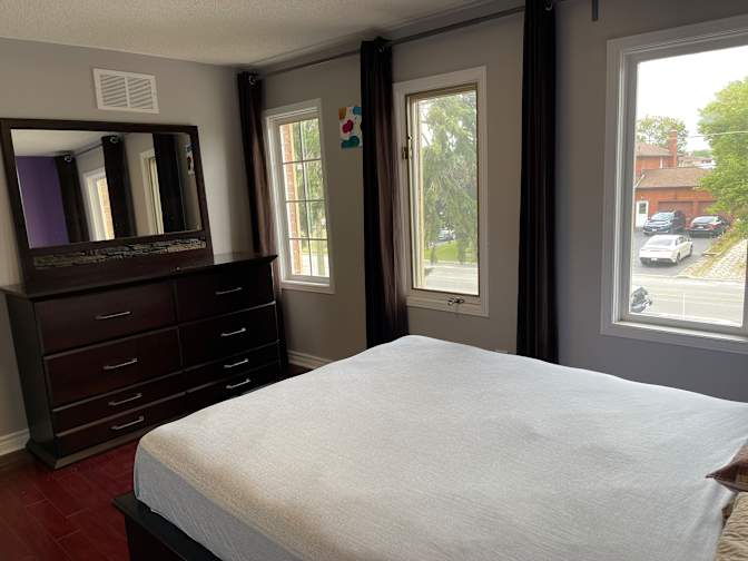 Jaspreet kaur's room