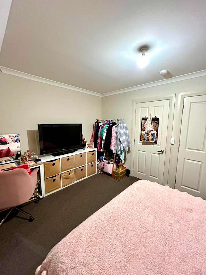Claudia's room