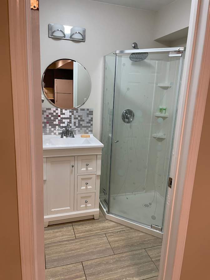 Shari Knight's room