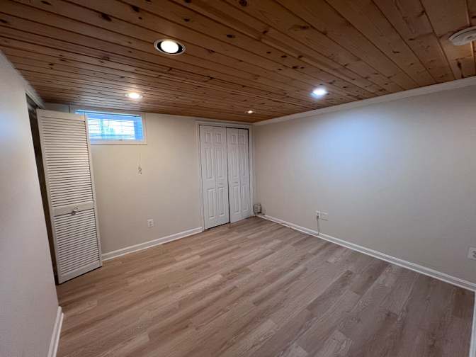 Larry's room