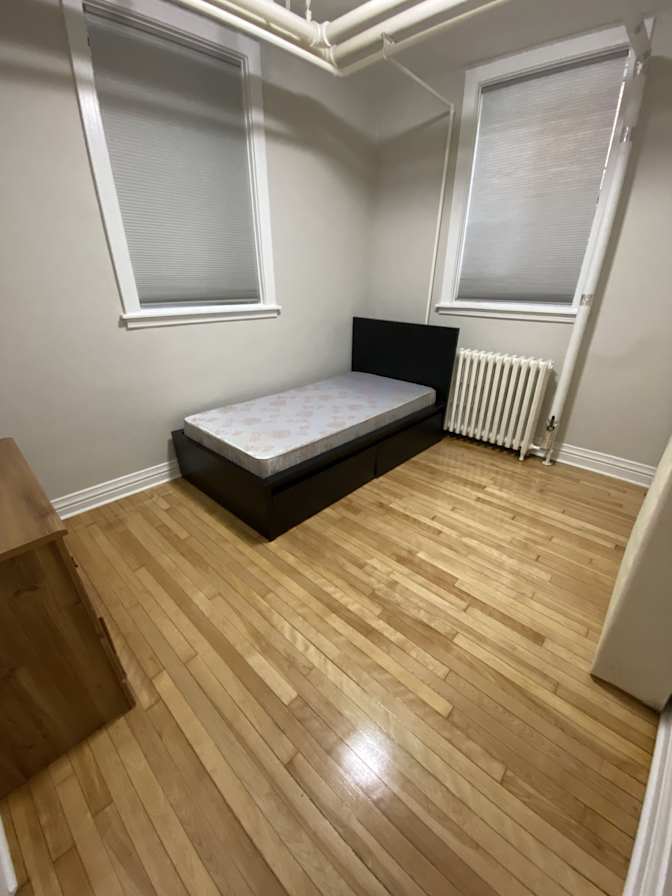 Reem's room