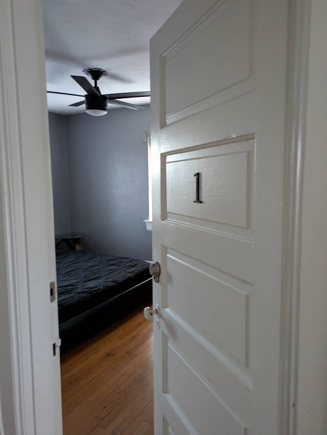 Juoel's room
