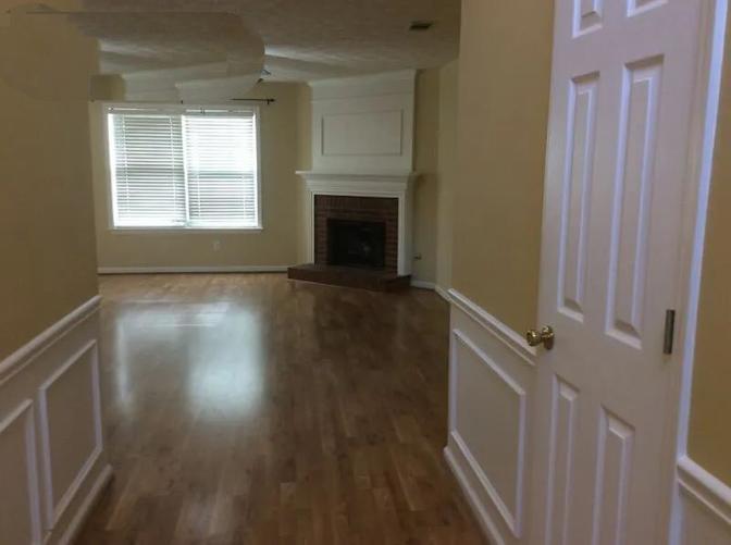 Alcove Rooms's room